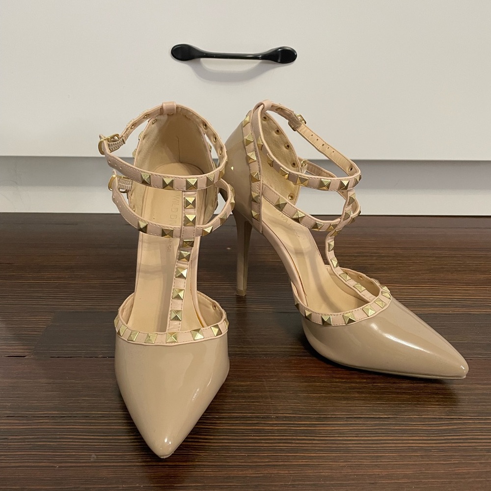 Women nude double strap heels